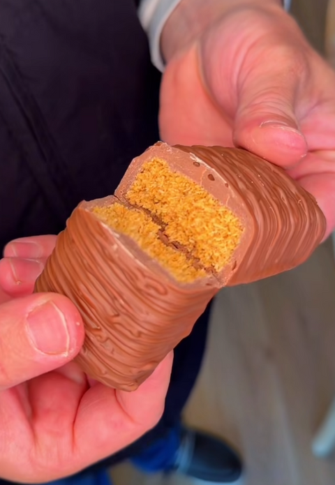 Dubai Cookie Butter Chocolate Bar